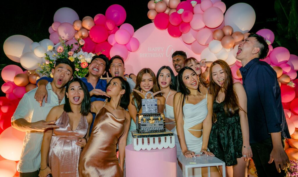 SLIDE 5 891 - AI MOTION BALI